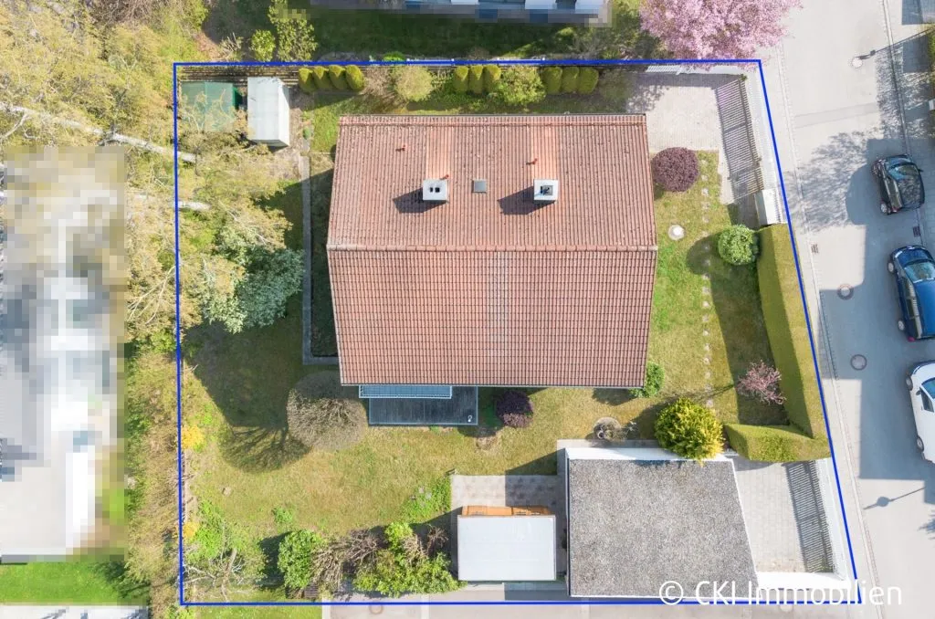 Immobilienangebot - Ottobrunn / Riemerling - Alle - Zweifamilienhaus in ruhiger Wohnlage von Riemerling mit vielfältigen Nutzungsmöglichkeiten