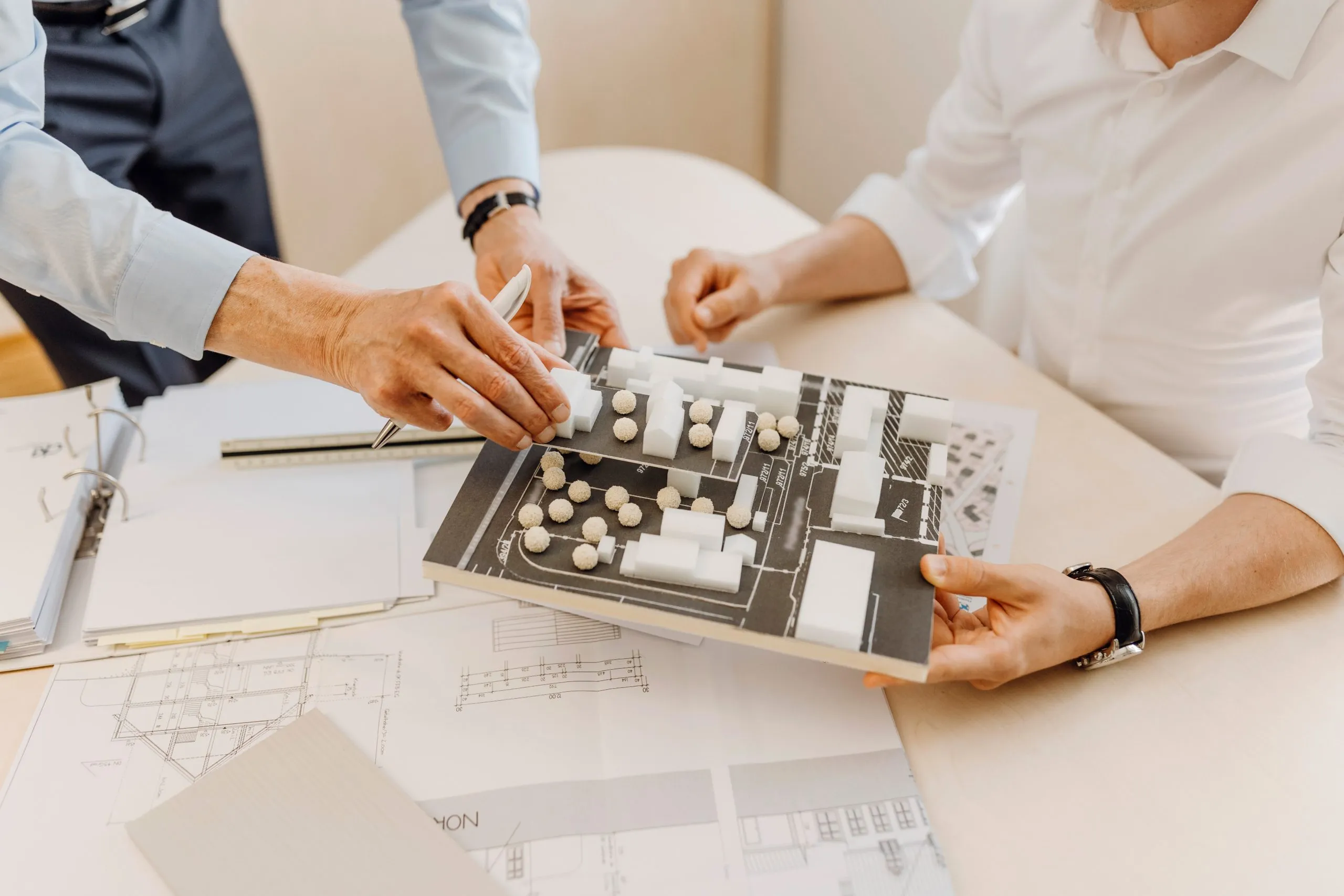 Auswertung und Konzeption mit Expertise