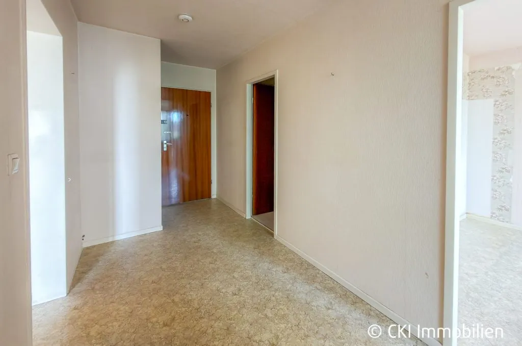 Immobilienangebot - München - Alle - Mü-Laim 
Nähe U-Bahn "Westendstraße"!
Freie, sonnige 2 Zi.-ETW mit Südloggia