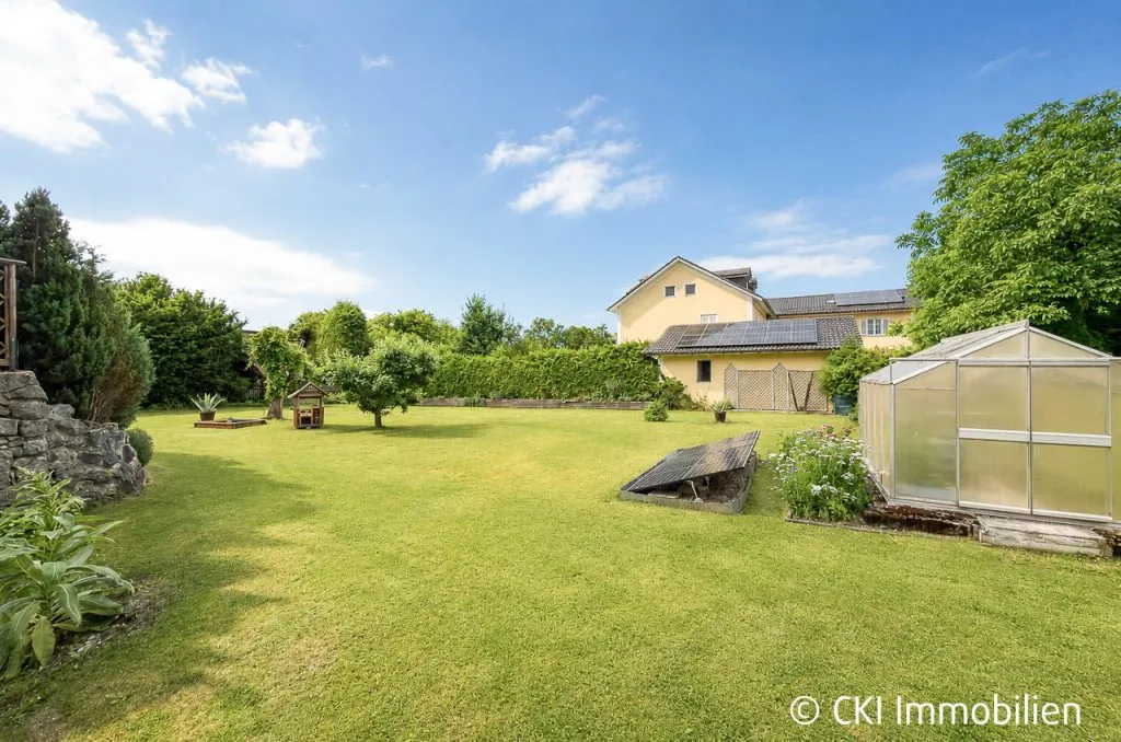 Immobilienangebot - Münsing - Alle - Nähe Starnberger See! Wohnhaus mit 2 vermieteten Wohneinheiten auf großem, sonnigen Grundstück
