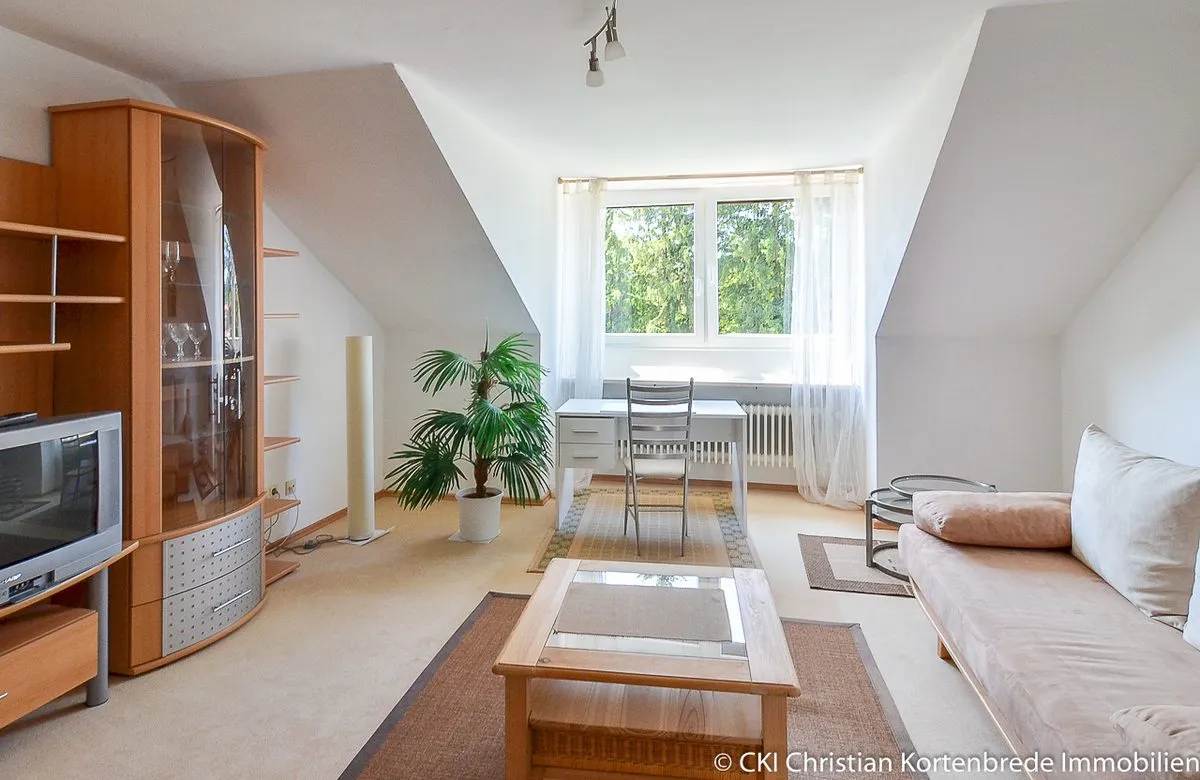 Immobilienangebot - Puchheim - Alle - Wochenendheimfahrer gesucht! Möblierte 2,5 Zi.-DG-Wohnung in Puchheim