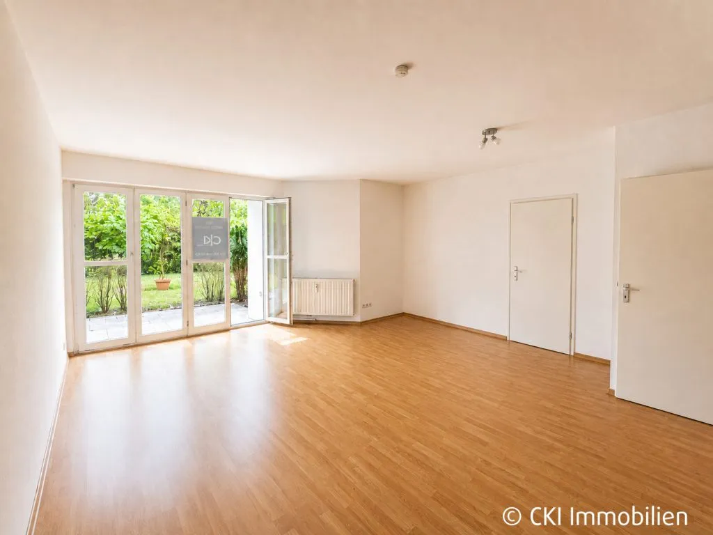 Immobilienangebot - München - Alle - Charmante 2-Zi.-Gartenwohnung mit Terrasse in München-Hadern – ruhig gelegen & nur 600 Meter zur U6!