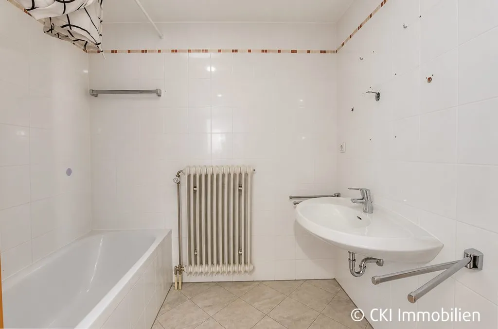 Immobilienangebot - Planegg - Alle - Planegg im Würmtal! Reihenmittelhaus mit viel Platz für Familien in zentraler Lage