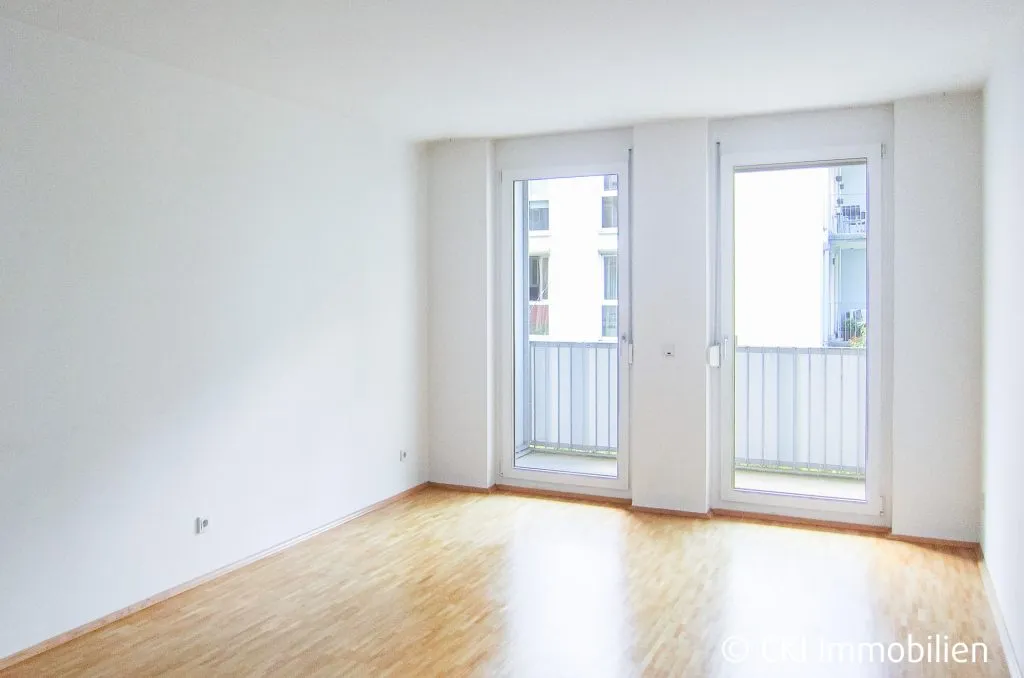Immobilienangebot - München - Alle - Nähe Hackerbrücke! 
2,5 Zi.-Wohnung mit großem Südbalkon in Mü.-Schwanthalerhöhe